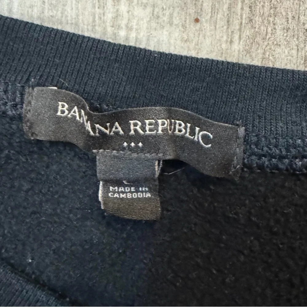 Banana Republic Black Black Out Crewneck Sweatshirt Size Large Minimal‎ Pullover
